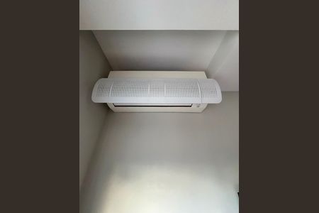 Apartamento à venda com 74m², 2 quartos e 1 vaga Apartamento à venda com 74m², 2 quartos e 1 vagaDetalhe da Suite