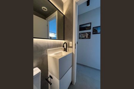 Apartamento à venda com 74m², 2 quartos e 1 vaga Apartamento à venda com 74m², 2 quartos e 1 vagaLavabo