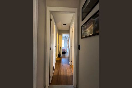 Apartamento à venda com 74m², 2 quartos e 1 vaga Apartamento à venda com 74m², 2 quartos e 1 vagaCorredor