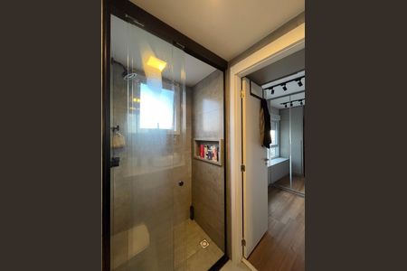 Apartamento à venda com 74m², 2 quartos e 1 vaga Apartamento à venda com 74m², 2 quartos e 1 vagaBanheiro da Suíte