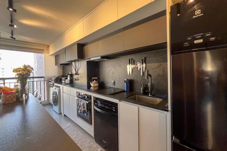 Apartamento à venda com 74m², 2 quartos e 1 vaga Apartamento à venda com 74m², 2 quartos e 1 vagaCozinha
