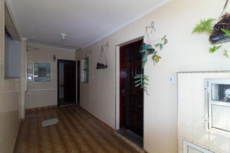 Garagem de casa à venda com 2 quartos, 70m² em Vila Prudente, São Paulo