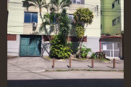 Fachada de apartamento para alugar com 2 quartos, 60m² em Colubandê, São Gonçalo