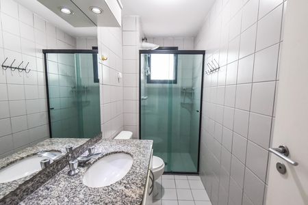 Banheiro de apartamento para alugar com 1 quarto, 40m² em Ipiranga, São Paulo