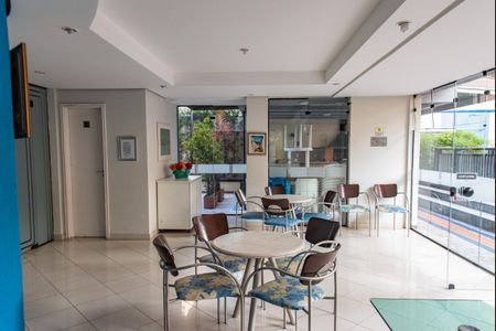 Apartamento para alugar com 40m², 1 quarto e 1 vaga Apartamento para alugar com 40m², 1 quarto e 1 vagaÁrea comum - Salão de festas