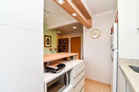Cozinha e Área de Serviço de apartamento à venda com 1 quarto, 48m² em Vila Ipiranga, Porto Alegre