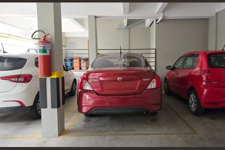 Garagem de apartamento à venda com 1 quarto, 48m² em Vila Ipiranga, Porto Alegre