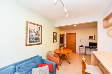 Sala de apartamento à venda com 1 quarto, 48m² em Vila Ipiranga, Porto Alegre