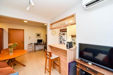 Apartamento para alugar com 48m², 1 quarto e 1 vaga Apartamento para alugar com 48m², 1 quarto e 1 vagaSala