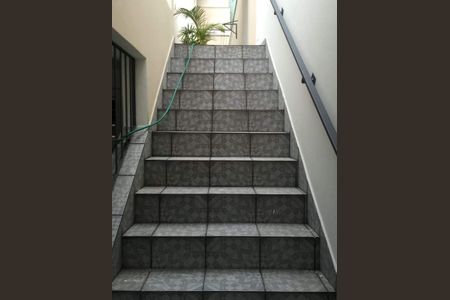 Foto 29 de casa para alugar com 3 quartos, 181m² em Vila Serralheiro, São Paulo