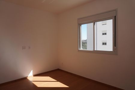 Apartamento para alugar com 81m², 2 quartos e 2 vagasSuíte