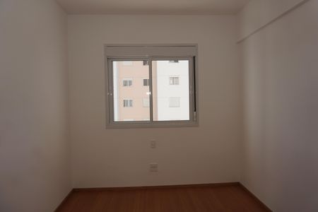 Quarto de apartamento para alugar com 2 quartos, 81m² em Jardim Branca Flor, Embu das Artes