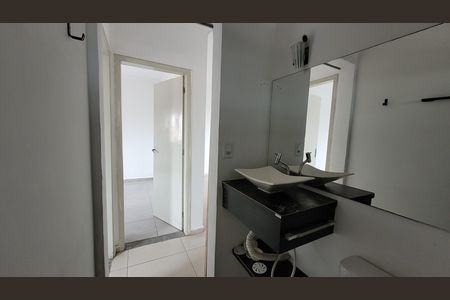 Apartamento para alugar com 48m², 2 quartos e 1 vaga Apartamento para alugar com 48m², 2 quartos e 1 vagaBanheiro