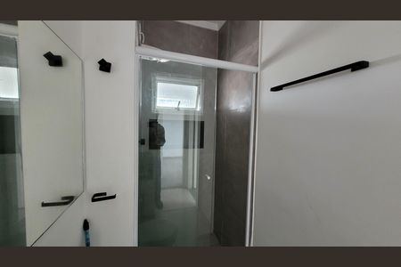 Apartamento para alugar com 48m², 2 quartos e 1 vaga Apartamento para alugar com 48m², 2 quartos e 1 vagaBanheiro