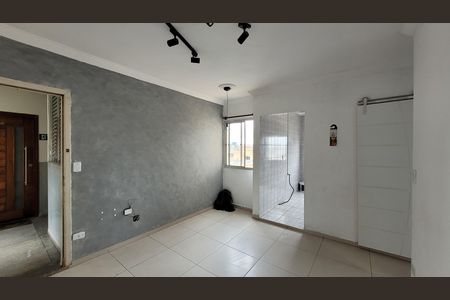 Sala de apartamento para alugar com 2 quartos, 48m² em Pedreira, Itaquaquecetuba