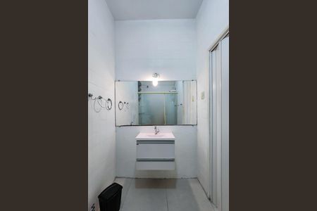 Apartamento para alugar com 74m², 3 quartos e sem vagaBanheiro 