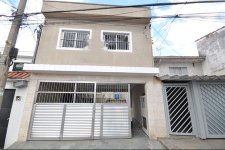 Fachada de casa para alugar com 2 quartos, 90m² em Vila Constança, São Paulo