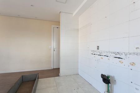 Cozinha de apartamento à venda com 3 quartos, 55m² em Conjunto Residencial José Bonifácio, São Paulo