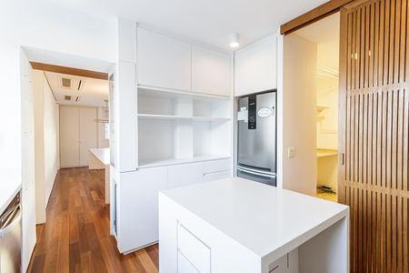 Apartamento à venda com 89m², 1 quarto e 1 vaga Apartamento à venda com 89m², 1 quarto e 1 vagaCozinha