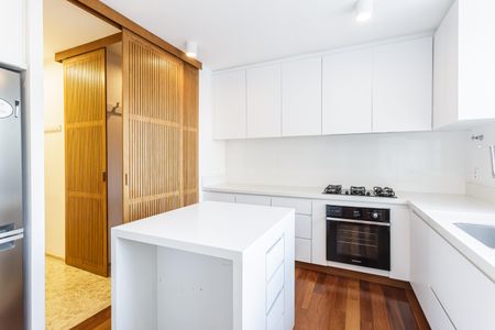 Apartamento à venda com 89m², 1 quarto e 1 vaga Apartamento à venda com 89m², 1 quarto e 1 vagaCozinha