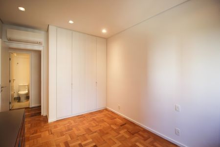 Apartamento para alugar com 148m², 3 quartos e 1 vaga Apartamento para alugar com 148m², 3 quartos e 1 vagaQuarto 1