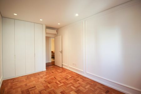 Apartamento para alugar com 148m², 3 quartos e 1 vaga Apartamento para alugar com 148m², 3 quartos e 1 vagaQuarto 2
