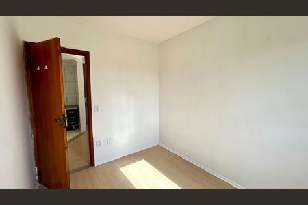 Quarto 1 de apartamento para alugar com 2 quartos, 48m² em Cidade Nova Bonsucesso, Guarulhos