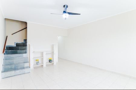 Sala de casa para alugar com 2 quartos, 125m² em Jardim Ipanema, Guarulhos