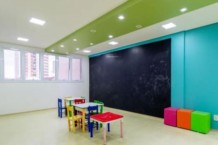 Brinquedoteca de apartamento à venda com 2 quartos, 75m² em Vila Bertioga, São Paulo