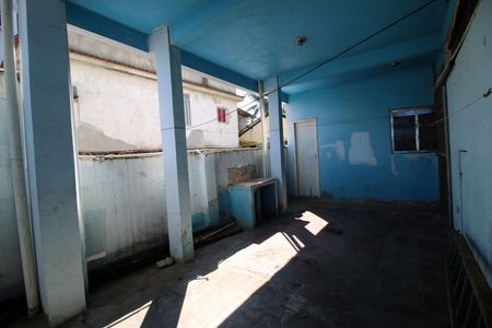 Garagem de casa para alugar com 1 quarto, 50m² em Rocha Miranda, Rio de Janeiro