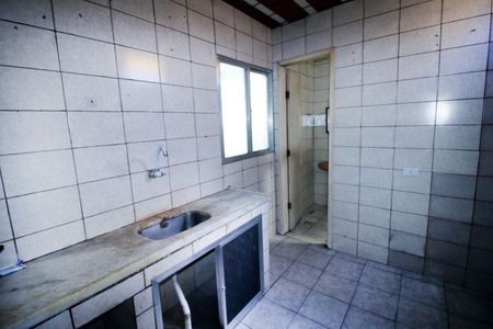 Cozinha de casa para alugar com 1 quarto, 50m² em Rocha Miranda, Rio de Janeiro
