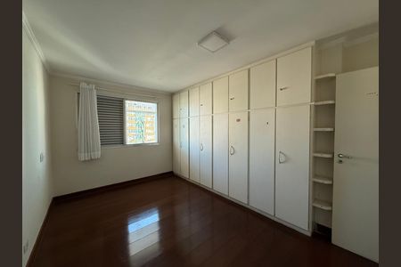 Apartamento à venda com 492m², 4 quartos e 2 vagas