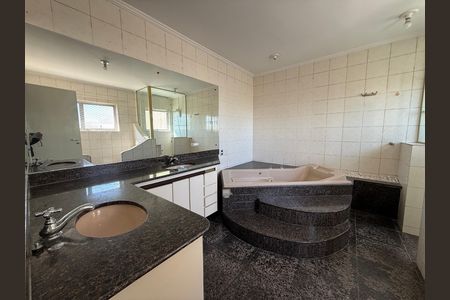 Apartamento à venda com 492m², 4 quartos e 2 vagas