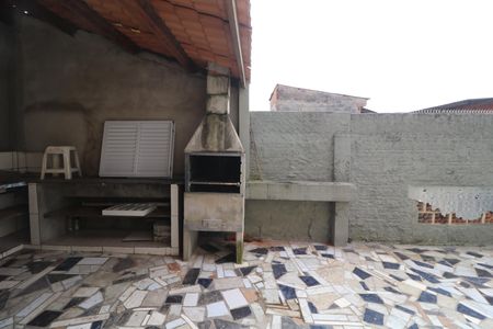 Churrasqueira de casa para alugar com 2 quartos, 100m² em Parque Sao Rafael, São Paulo