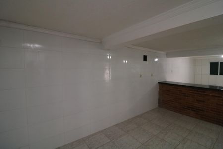Casa para alugar com 100m², 2 quartos e sem vagaSala