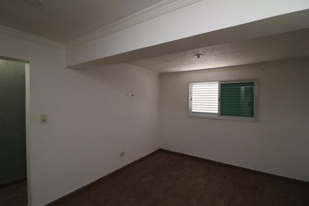 Quarto de casa para alugar com 2 quartos, 100m² em Parque Sao Rafael, São Paulo