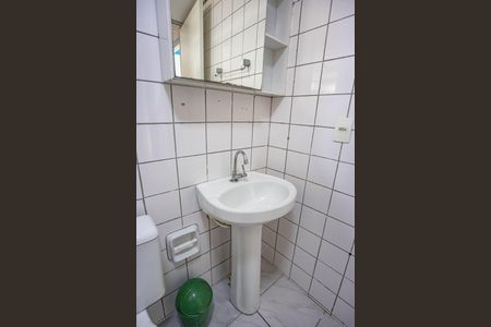 Apartamento para alugar com 44m², 2 quartos e 1 vaga Apartamento para alugar com 44m², 2 quartos e 1 vagaBanheiro