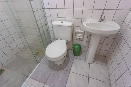 Apartamento para alugar com 44m², 2 quartos e 1 vaga Apartamento para alugar com 44m², 2 quartos e 1 vagaBanheiro