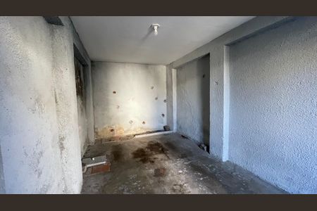 Garagem de casa de condomínio à venda com 3 quartos, 96m² em Tauá, Rio de Janeiro