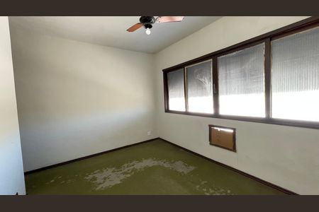 Casa de condomínio para alugar com 96m², 3 quartos e 1 vaga Casa de condomínio para alugar com 96m², 3 quartos e 1 vagaSuíte