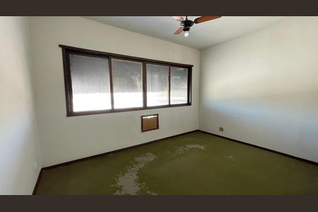 Casa de condomínio para alugar com 96m², 3 quartos e 1 vaga Casa de condomínio para alugar com 96m², 3 quartos e 1 vagaSuíte