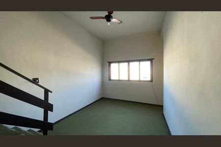 Casa de condomínio para alugar com 96m², 3 quartos e 1 vaga Casa de condomínio para alugar com 96m², 3 quartos e 1 vagaSala