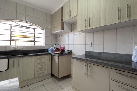 Cozinha e Área de Serviço de apartamento à venda com 2 quartos, 60m² em Jardim Santa Beatriz, Guarulhos