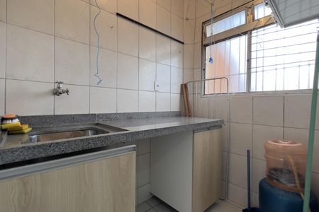 Cozinha e Área de Serviço de apartamento à venda com 2 quartos, 60m² em Jardim Santa Beatriz, Guarulhos