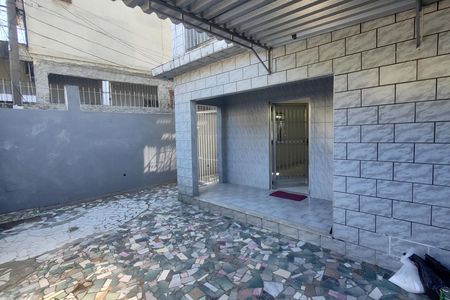 Garagem de casa para alugar com 4 quartos, 268m² em Parque Beira Mar, Duque de Caxias