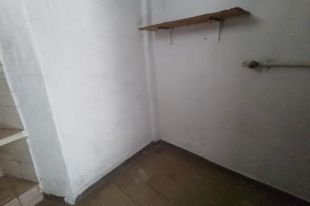 Área de Serviço de casa para alugar com 4 quartos, 268m² em Parque Beira Mar, Duque de Caxias