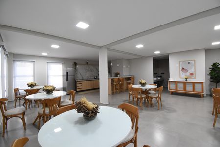 Apartamento para alugar com 39m², 2 quartos e 1 vagaÁrea comum - Salão de festas