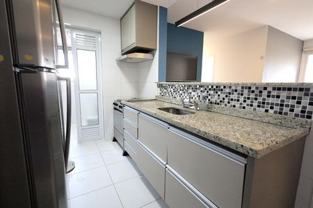 Apartamento para alugar com 77m², 3 quartos e 2 vagas Apartamento para alugar com 77m², 3 quartos e 2 vagasCozinha