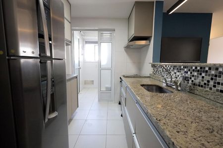 Apartamento para alugar com 77m², 3 quartos e 2 vagas Apartamento para alugar com 77m², 3 quartos e 2 vagasCozinha