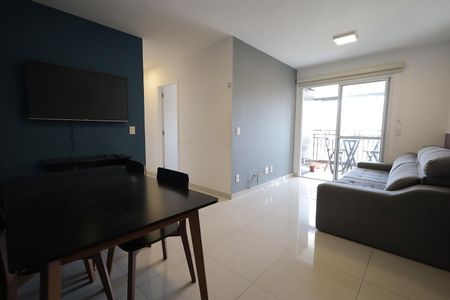 Apartamento para alugar com 77m², 3 quartos e 2 vagas Apartamento para alugar com 77m², 3 quartos e 2 vagasSala